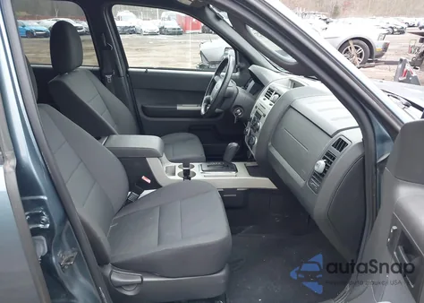 2011 Ford Escape Xlt from USA, damaged, VIN 1FMCU9DG3BKA96464